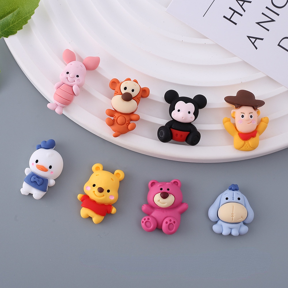 ?【Hot】3D Winnie the Pooh crocs jibbitz crocs charm DIY jewelry Kids Women's Shoe Decoration surprise gift